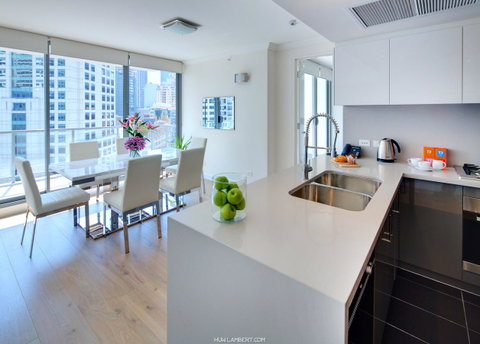 Zara Tower â€“ Luxury Suites And Apartments - Accommodation Guide 27