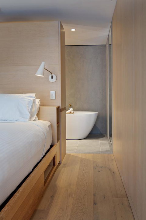 Zara Tower â€“ Luxury Suites And Apartments - Accommodation Guide 3