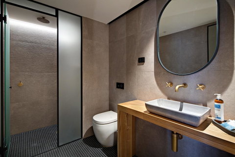 Zara Tower â€“ Luxury Suites And Apartments - Accommodation Guide 7