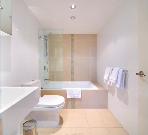 Zara Tower â€“ Luxury Suites And Apartments - Accommodation Guide 34