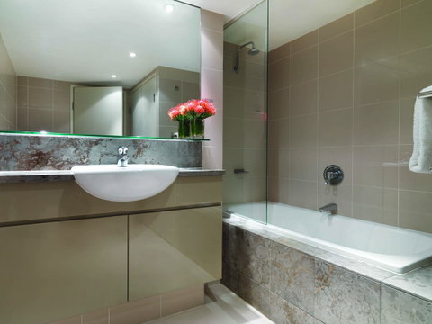Adina Apartment Hotel Sydney, Darling Harbour - Accommodation Guide 5