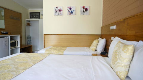 Highway Motor Inn Taree - Accommodation Asia 11