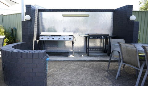 Highway Motor Inn Taree - Accommodation Asia 31