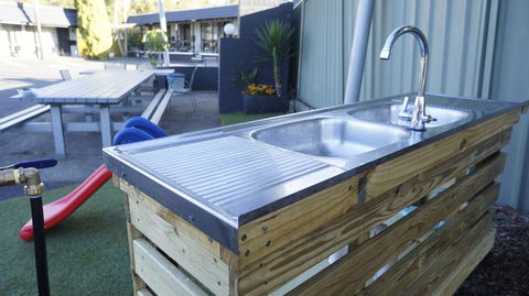 Highway Motor Inn Taree - Accommodation Asia 33