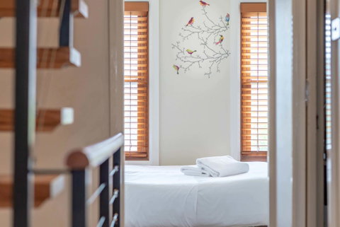 2 Bed House + Loft In Pyrmont - Accommodation Guide 12