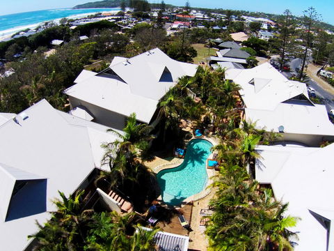 Outrigger Bay - Accommodation Guide 7