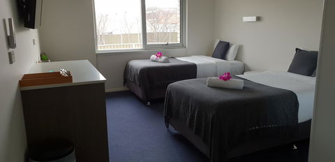 Carlton Suites - Accommodation Asia 10