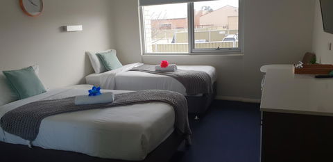 Carlton Suites - Accommodation Asia 8