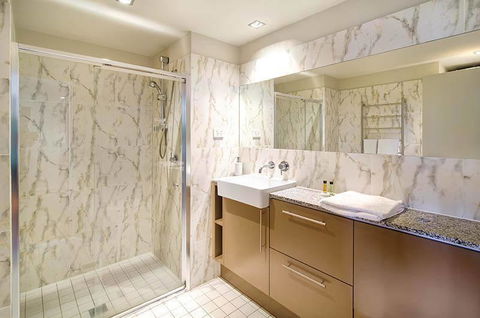 Wyndel Apartments North Sydney - Harbour Watch - Accommodation China 4