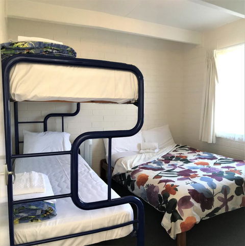 Kon Tiki Apartments - Accommodation Asia 27