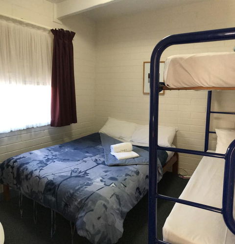 Kon Tiki Apartments - Accommodation Asia 15