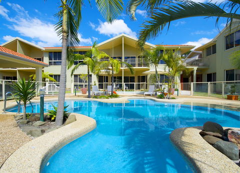 Marty's @ Little Beach - Accommodation Asia 31