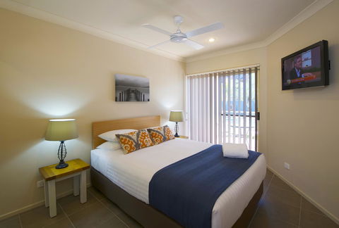 Marty's @ Little Beach - Accommodation Asia 13