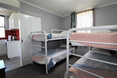 Beachfront 3, 25 Willow Street - Accommodation Asia 10