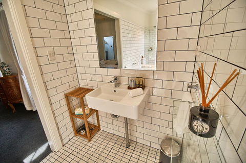 The Bronte Boutique Hotel - Accommodation Asia 21