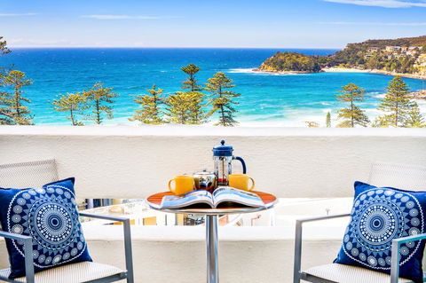 Relaxed Beachside Living - Accommodation China 1