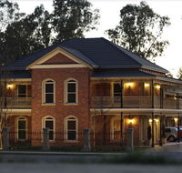 Carlyle Suites  Apartments - Accommodation Asia