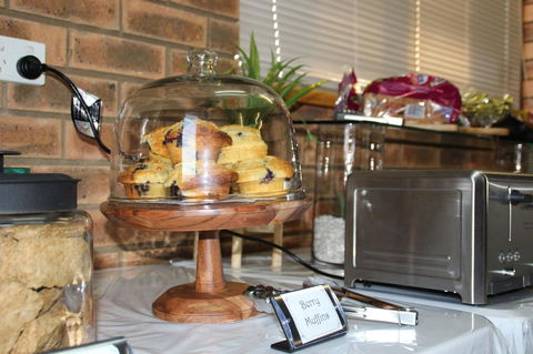 Hume Country Motor Inn - Accommodation Asia 8