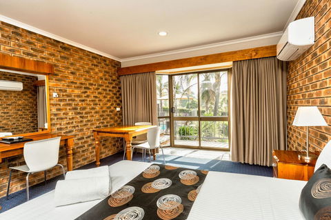 Hume Country Motor Inn - Accommodation Asia 4
