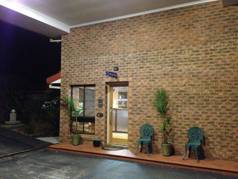 Hume Country Motor Inn - Accommodation Asia 25