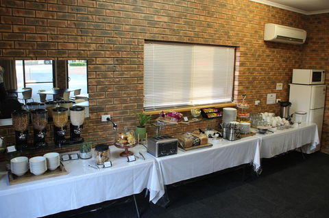 Hume Country Motor Inn - Accommodation Asia 20