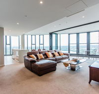 180 water view three bedroom wooden furniture - Accommodation Asia