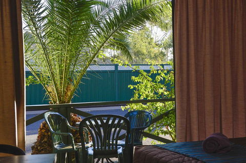Desert Palms Alice Springs - Accommodation Asia 4