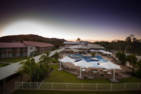 Crowne Plaza Alice Springs Lasseters, An IHG Hotel - Accommodation Asia 0