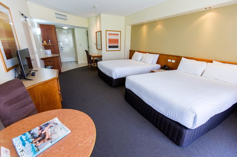 Crowne Plaza Alice Springs Lasseters, An IHG Hotel - Accommodation Asia 36