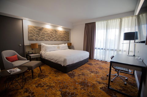 Crowne Plaza Alice Springs Lasseters, An IHG Hotel - Accommodation Asia 44