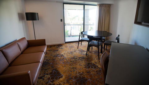 Crowne Plaza Alice Springs Lasseters, An IHG Hotel - Accommodation Asia 42