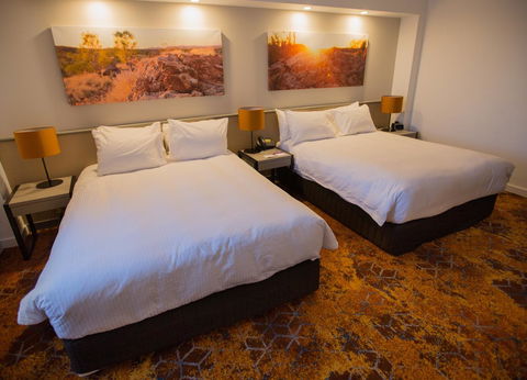 Crowne Plaza Alice Springs Lasseters, An IHG Hotel - Accommodation Asia 37