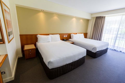 Crowne Plaza Alice Springs Lasseters, An IHG Hotel - Accommodation Asia 9