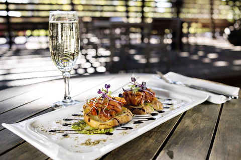 DoubleTree By Hilton Alice Springs - Accommodation Asia 34