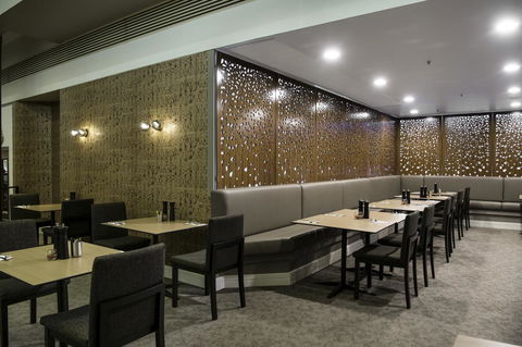 DoubleTree By Hilton Alice Springs - Accommodation Asia 23