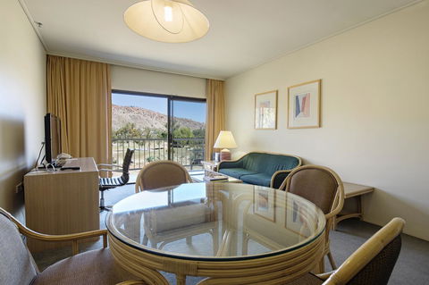 DoubleTree By Hilton Alice Springs - Accommodation Asia 28