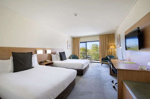 DoubleTree By Hilton Alice Springs - Accommodation Asia 24
