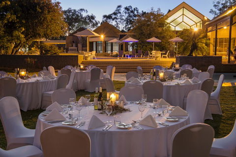 DoubleTree By Hilton Alice Springs - Accommodation Asia 21