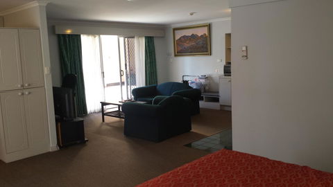 Stay At Alice Springs Hotel - Accommodation Asia 21