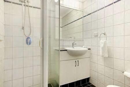Central Studio, Darwin CBD Northern Territory - Accommodation China 9