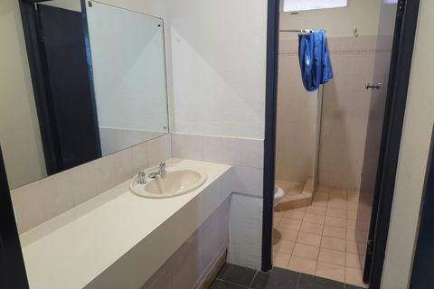Jump Inn Alice Budget Accommodation - Accommodation Asia 7