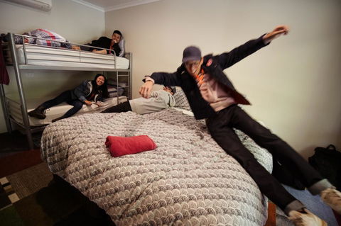Jump Inn Alice Budget Accommodation - Accommodation Asia 14