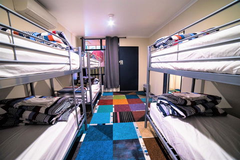 Jump Inn Alice Budget Accommodation - Accommodation Asia 42