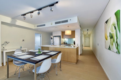 Astra Apartments Darwin - Accommodation Asia 3