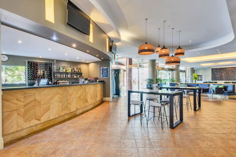 Mantra On The Esplanade - Accommodation Asia 9