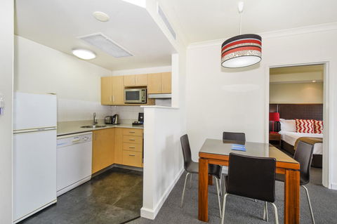 Mantra On The Esplanade - Accommodation Asia 31