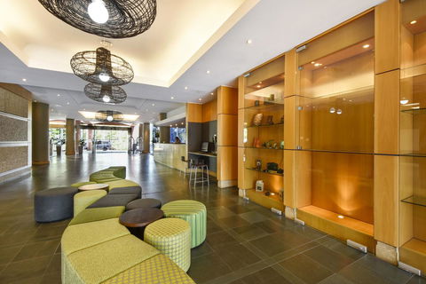 Mantra On The Esplanade - Accommodation Asia 35