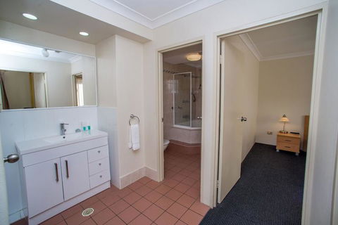 Beaches Serviced Apartments - Accommodation Asia 18