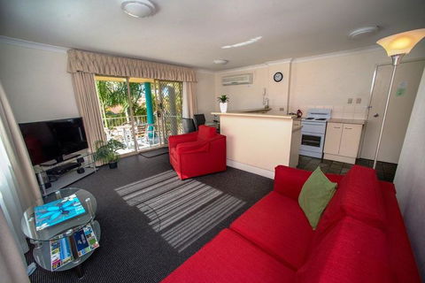 Beaches Serviced Apartments - Accommodation Asia 12