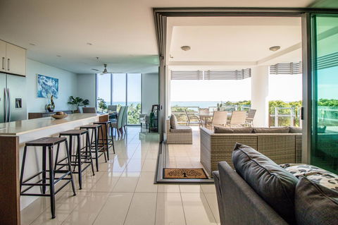 ZEN BY THE WATER - Esplanade Darwin Retreat - Accommodation Asia 1